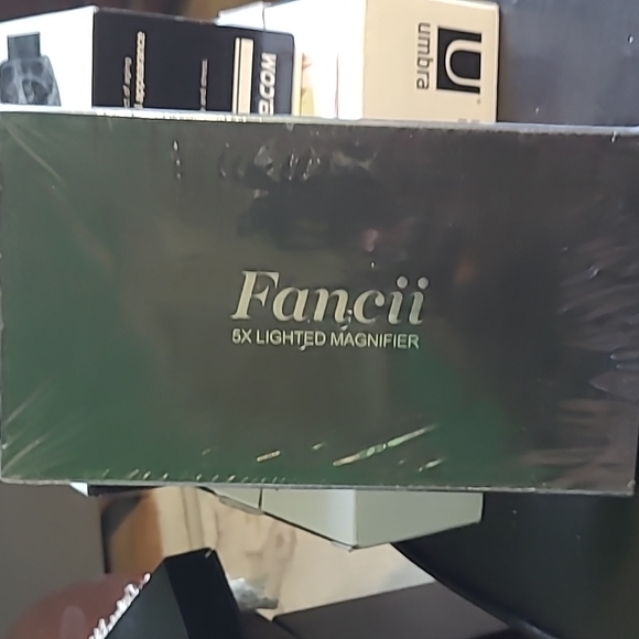 Magnifier glass. - Picture 2 of 2